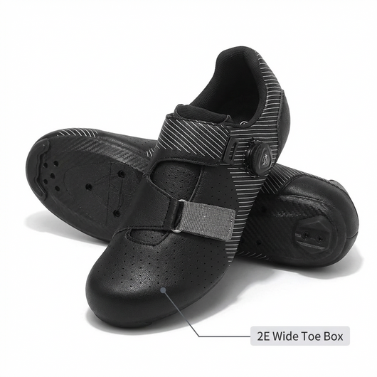 Vega Road Cycling Shoe Black / US Men 13